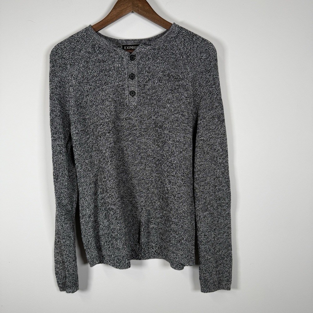 Express Women's Sweater 1/4 Button Down Sweater Black White Size Medium Knit‎
